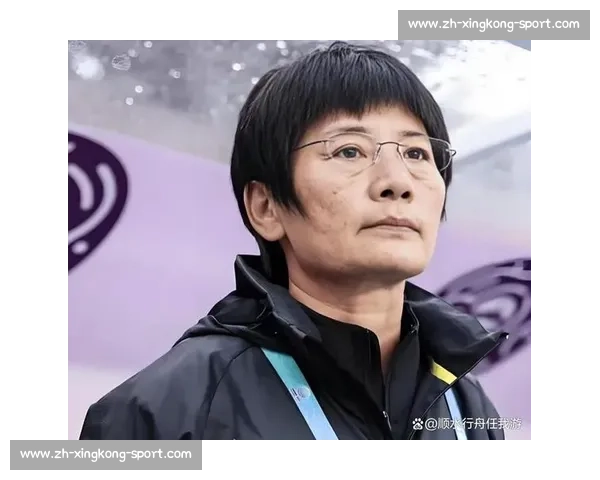 水庆霞助阵苏超，盐城阜宁球迷点燃主场激情